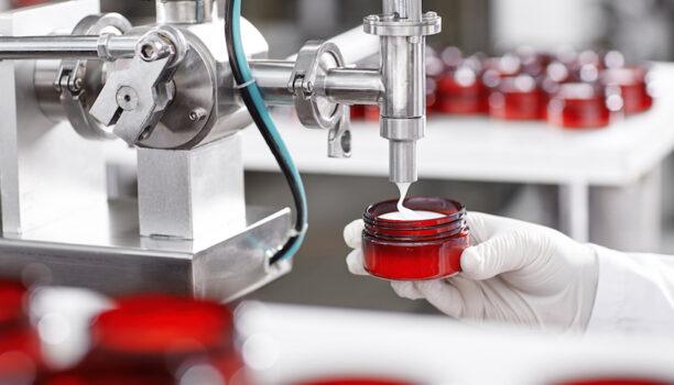 Fabrication et filtration de crèmes et lotions cosmétiques : exemple d’optimisation sur la chaîne de production