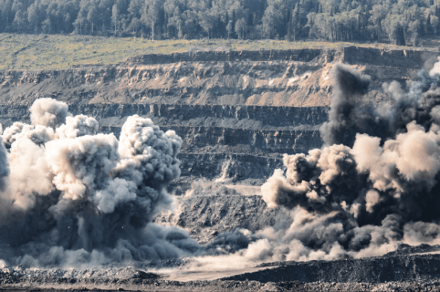 Filtration de matières dangereuses : Comment protéger et vos opérateurs et l’environnement ?
